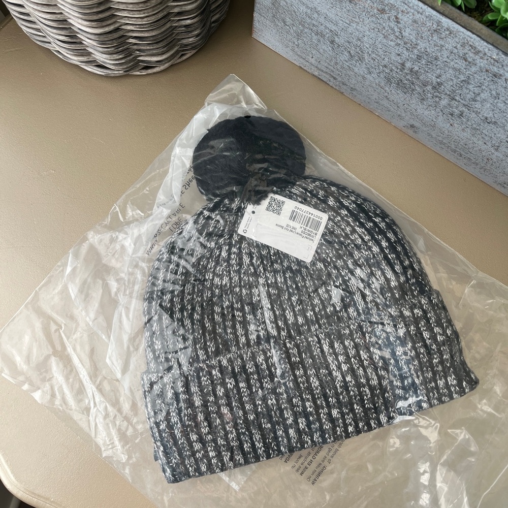 Lululemon Women's Textured Fleece-Lined Knit Beanie - Picture 2 of 4